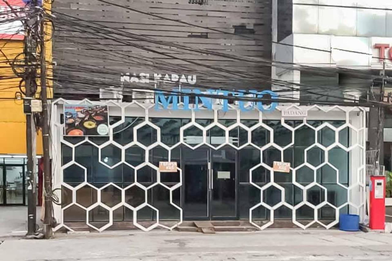 Rumahku Hayam Wuruk Mitra Reddoorz Джакарта Экстерьер фото